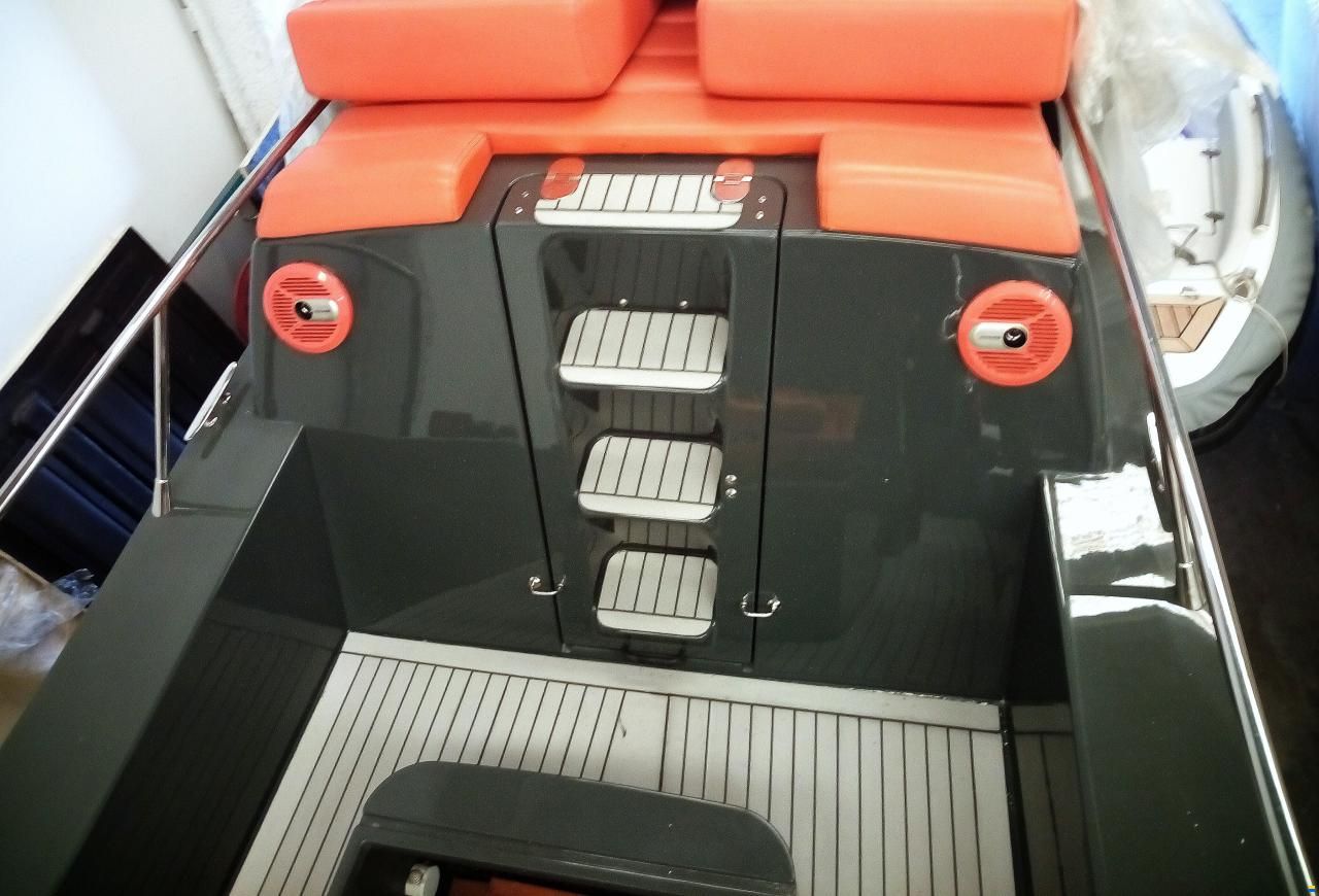 Fbuzzi Design 2010 FB Design BUZZI 39' RIB SF, EUR 130.000,-