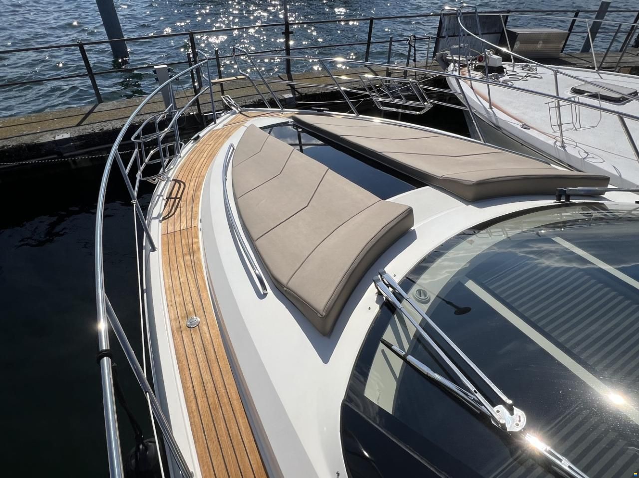 Galeon 385 HTS