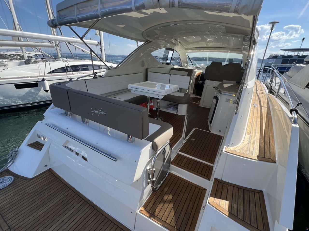 Galeon 385 HTS