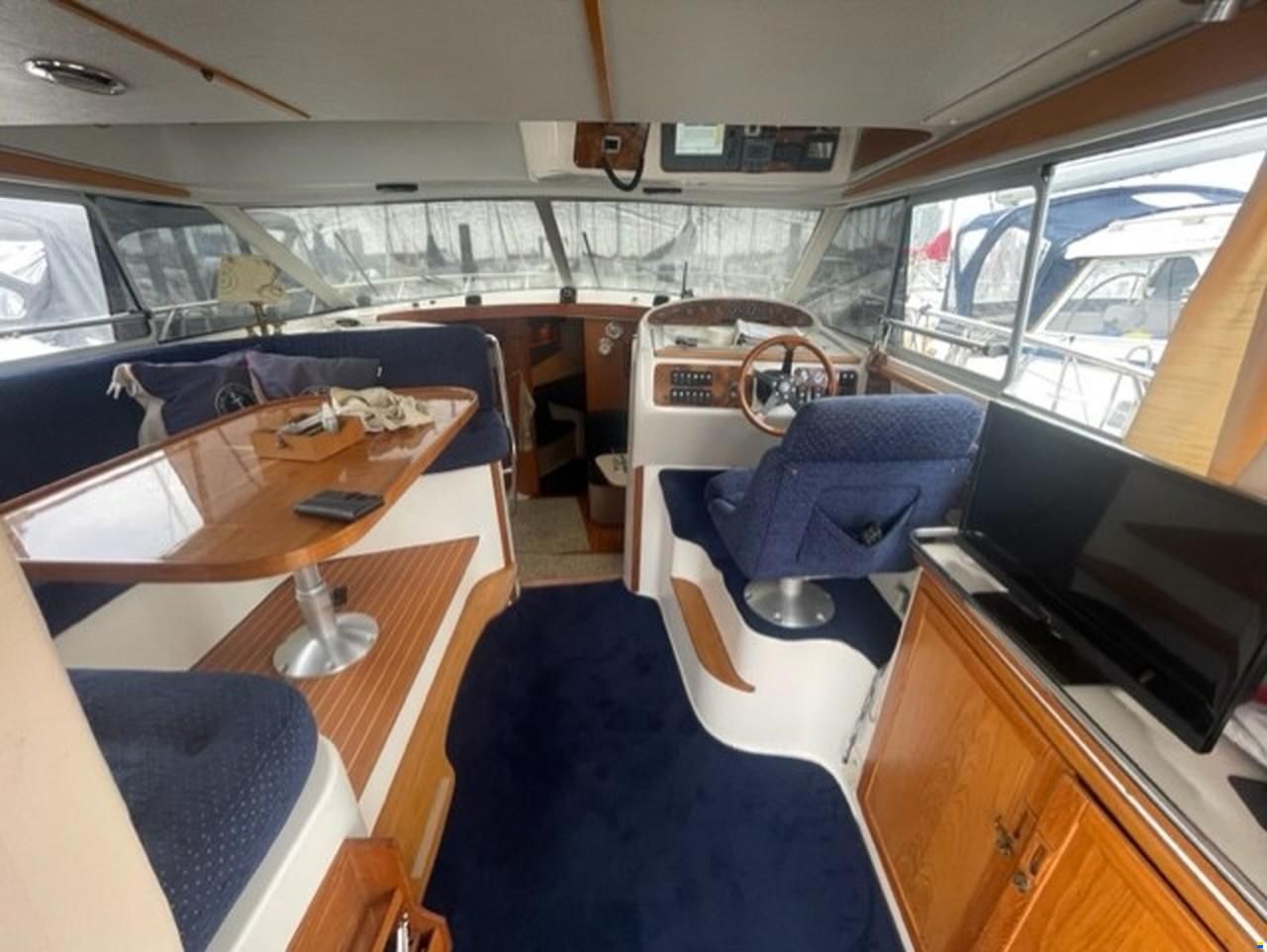 Forbina 11000 Flybridge Svenskbyggd kvalitetsb&aring;t