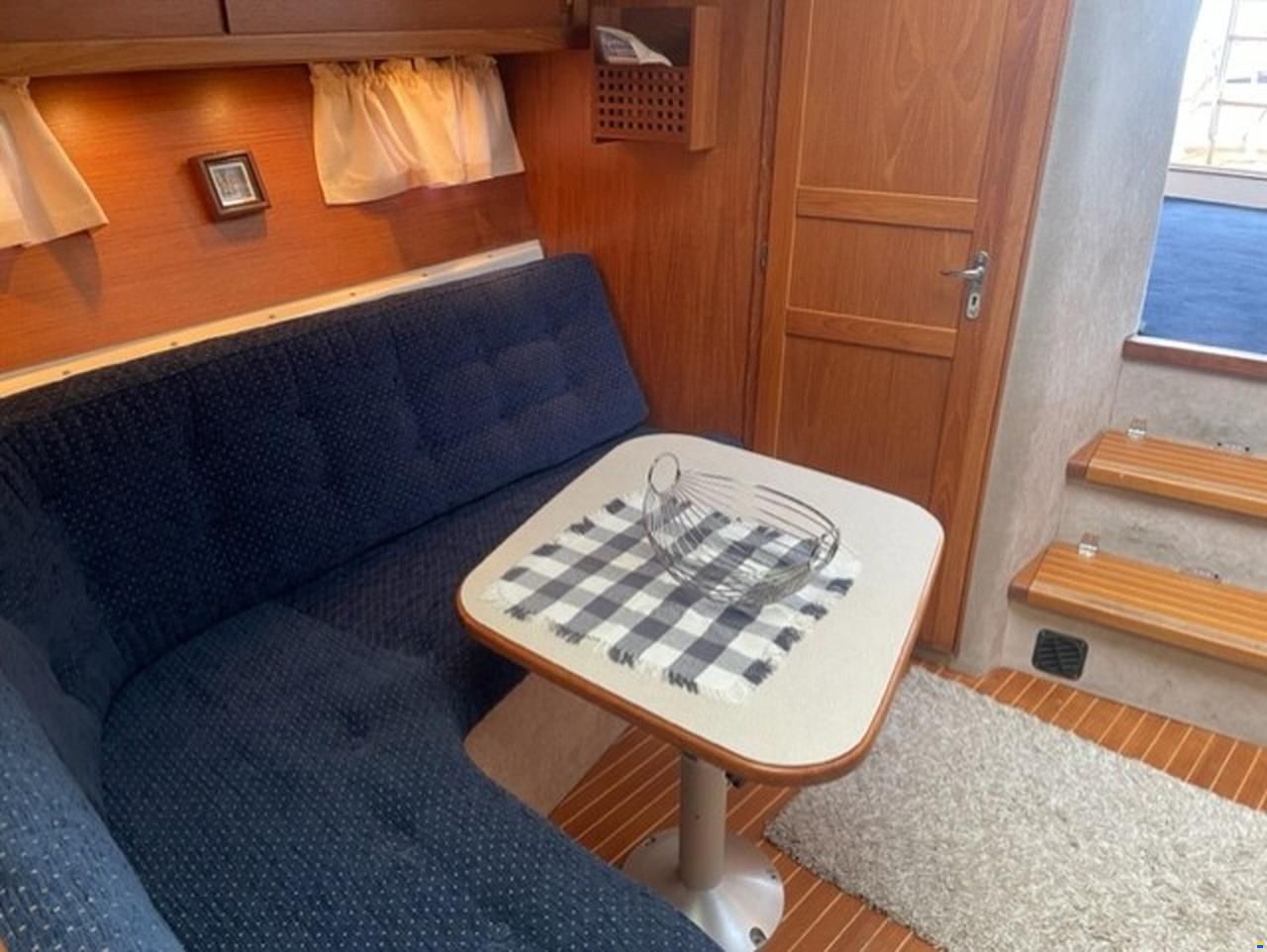 Forbina 11000 Flybridge Svenskbyggd kvalitetsb&aring;t