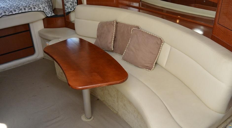 Sea Ray 375 DA Sundancer