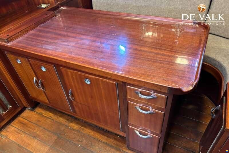 Beliard Crighton 30m