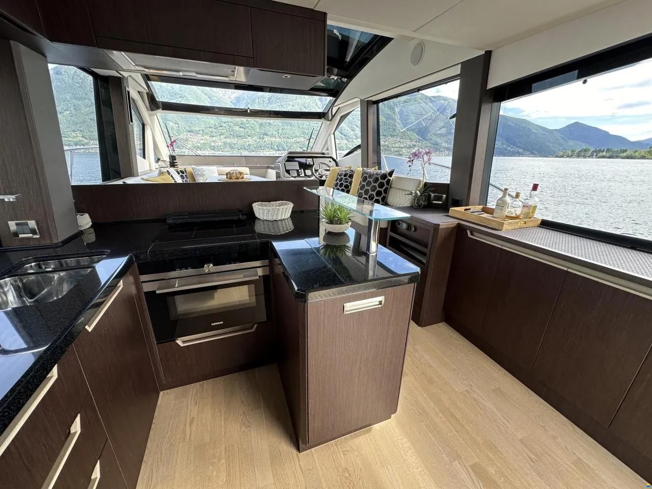 Galeon 510 Sky