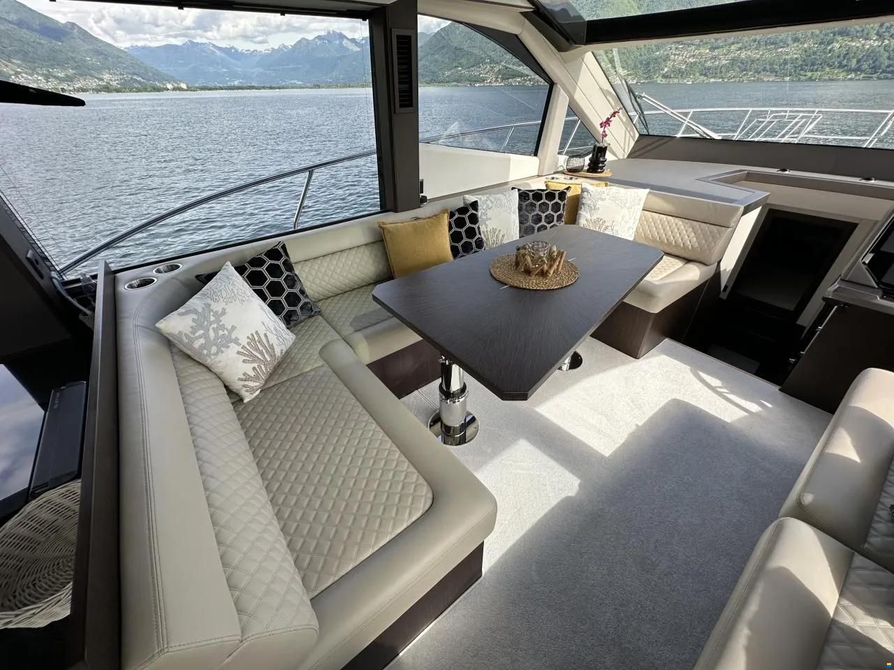 Galeon 510 Sky