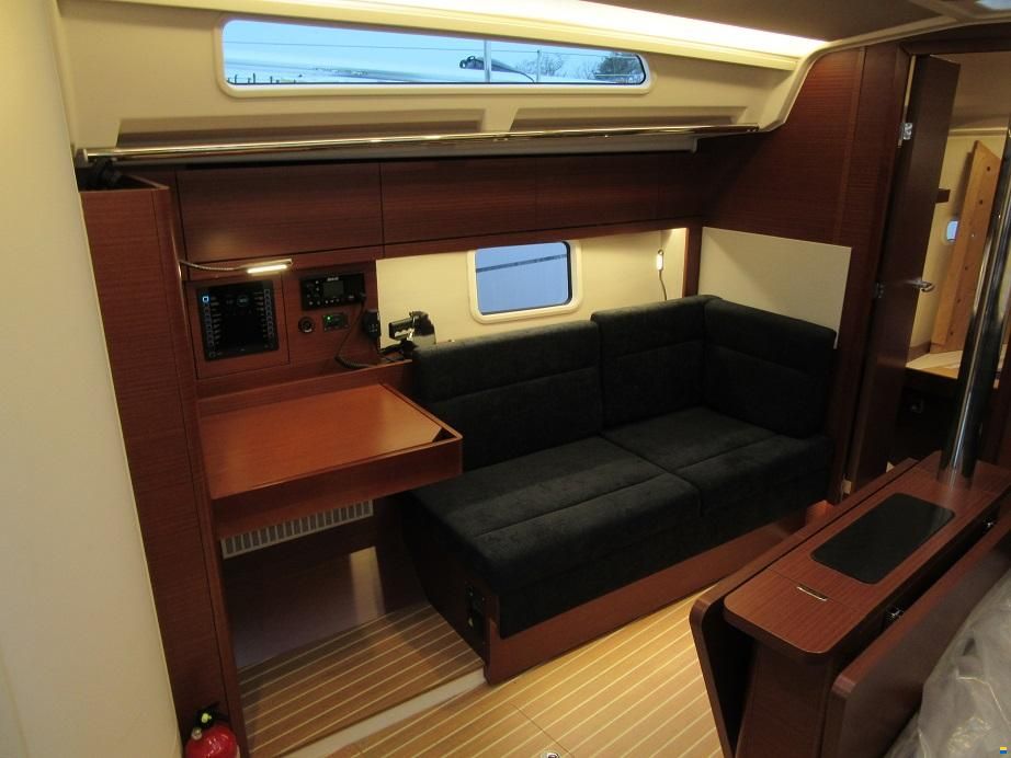 Hanse 388