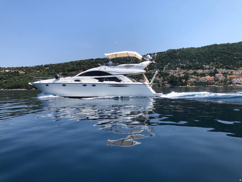 Fairline Phantom 50