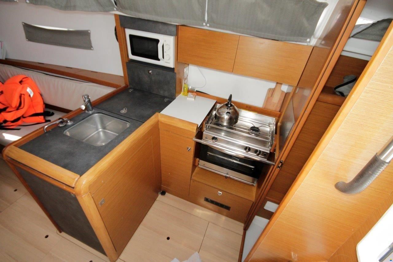 Jeanneau Sun Odyssey 349