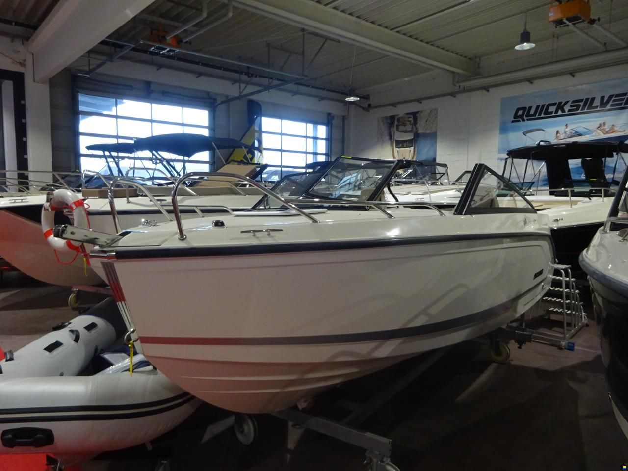 Quicksilver Activ 605 Cruiser