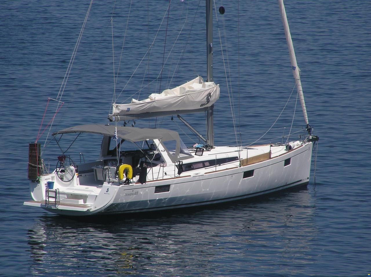 Beneteau Oceanis 48