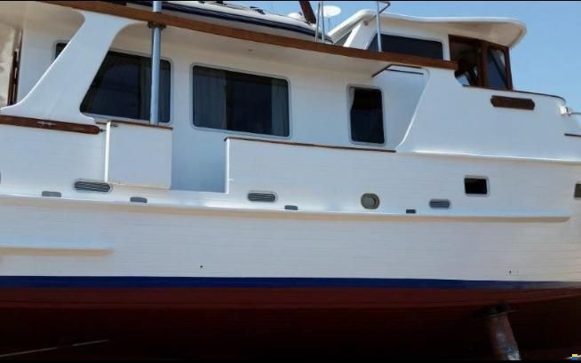 Grand Banks Alaskan 46 Trawler