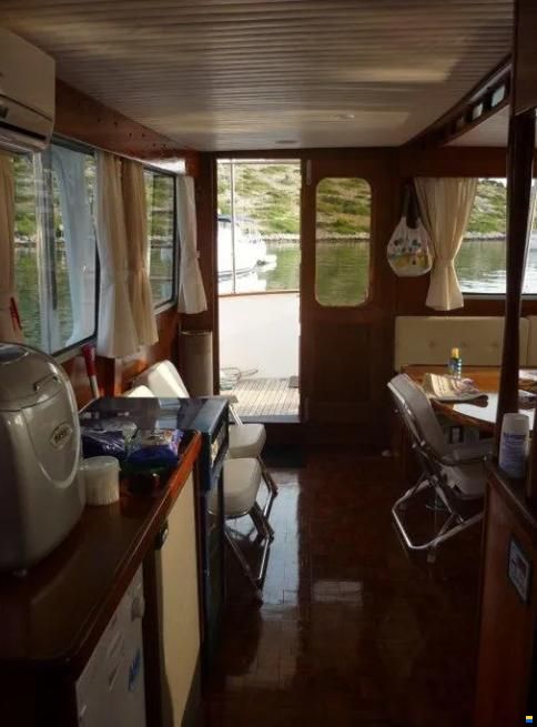 Grand Banks Alaskan 46 Trawler
