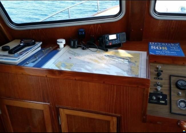 Grand Banks Alaskan 46 Trawler