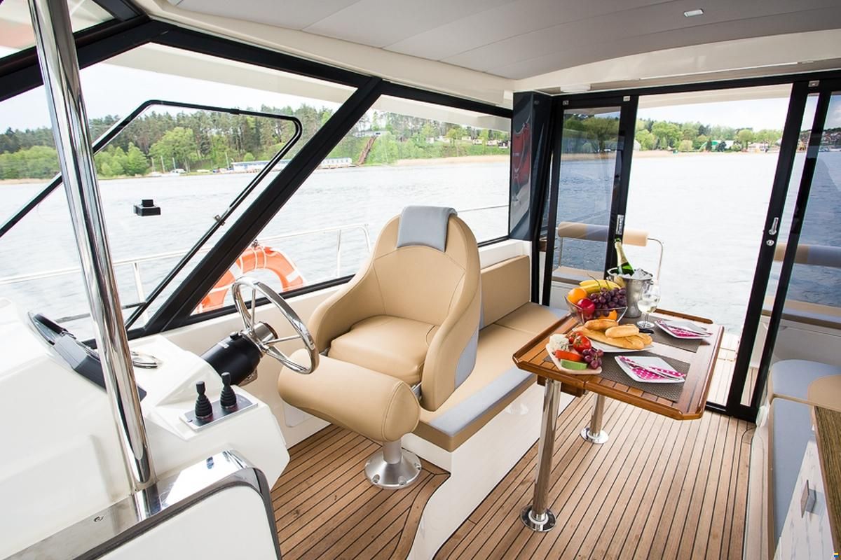 Delphia Nautika 1300