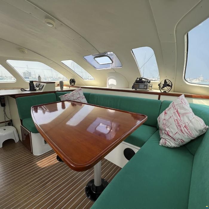 Lagoon 42