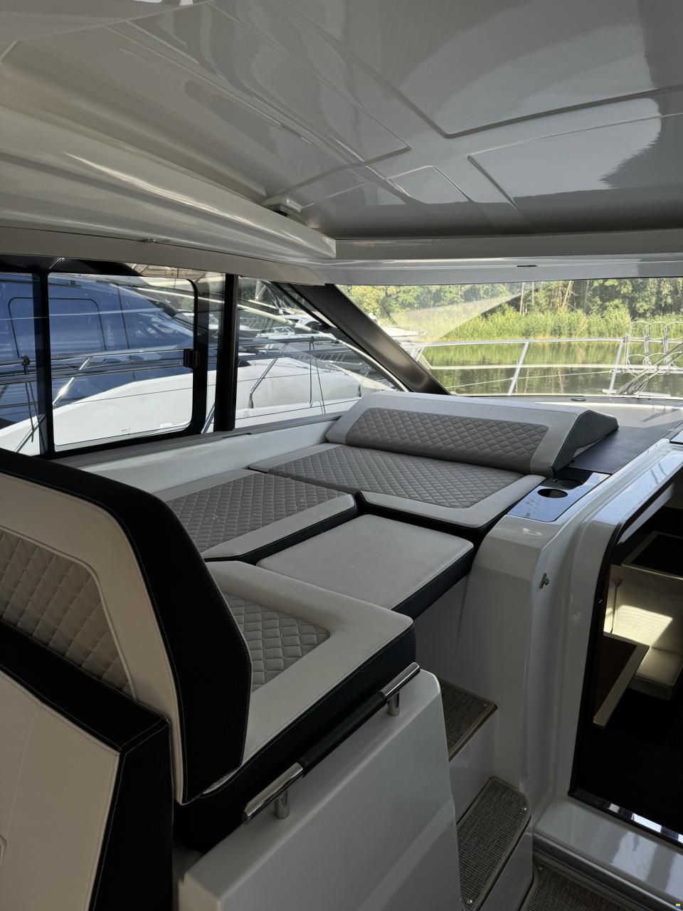 Jeanneau Leader 46