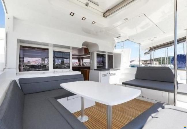 Lagoon 450 A/C