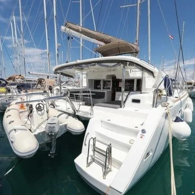 Lagoon 450 A/C