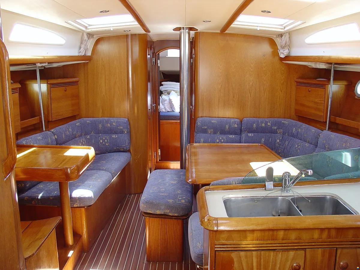 Jeanneau Sun Odyssey 43