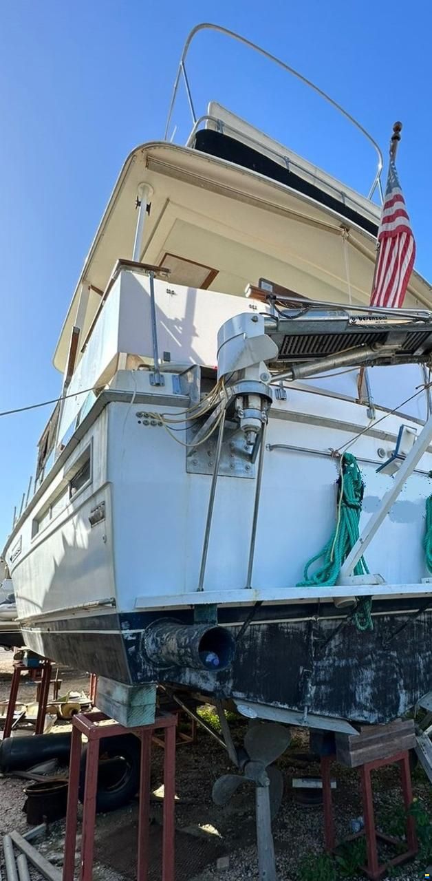 Bertram 42 Aft