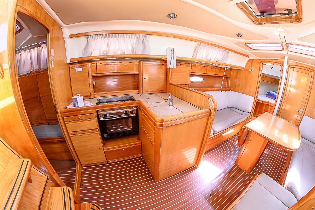 Bavaria 37 Cruiser