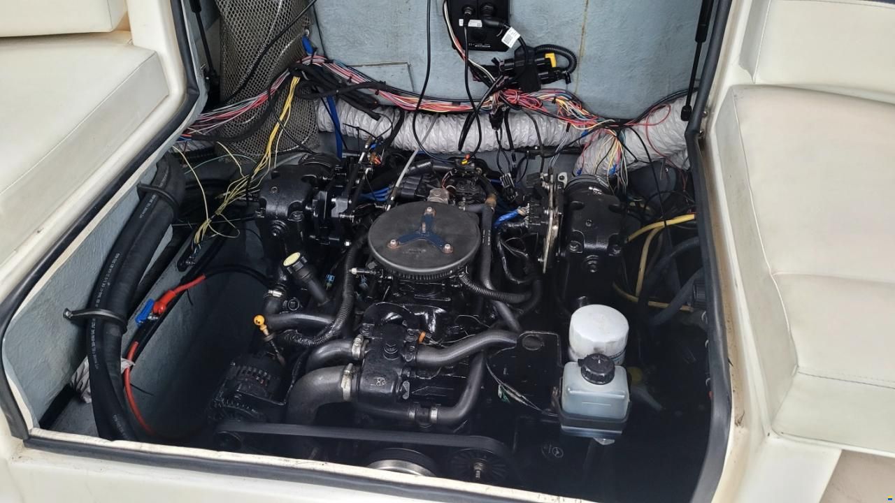 Maxum 2400 SC3
