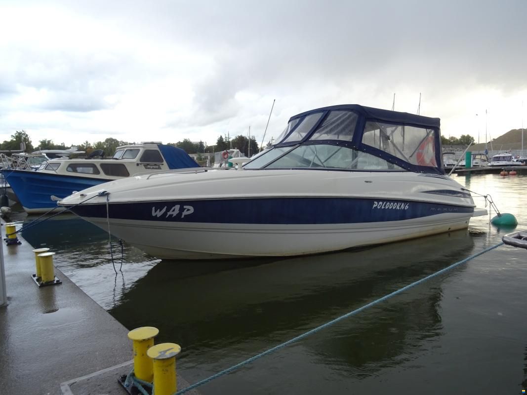 Maxum 2400 SC3