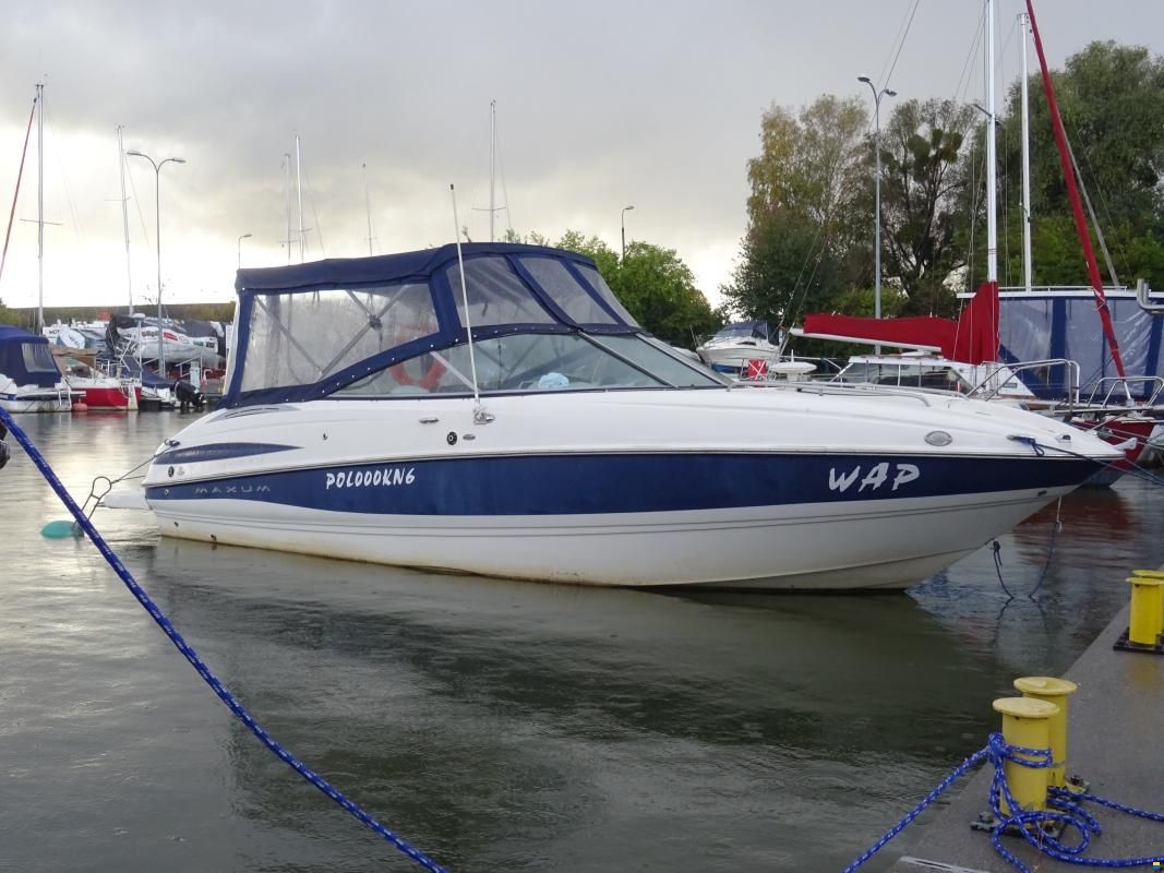Maxum 2400 SC3