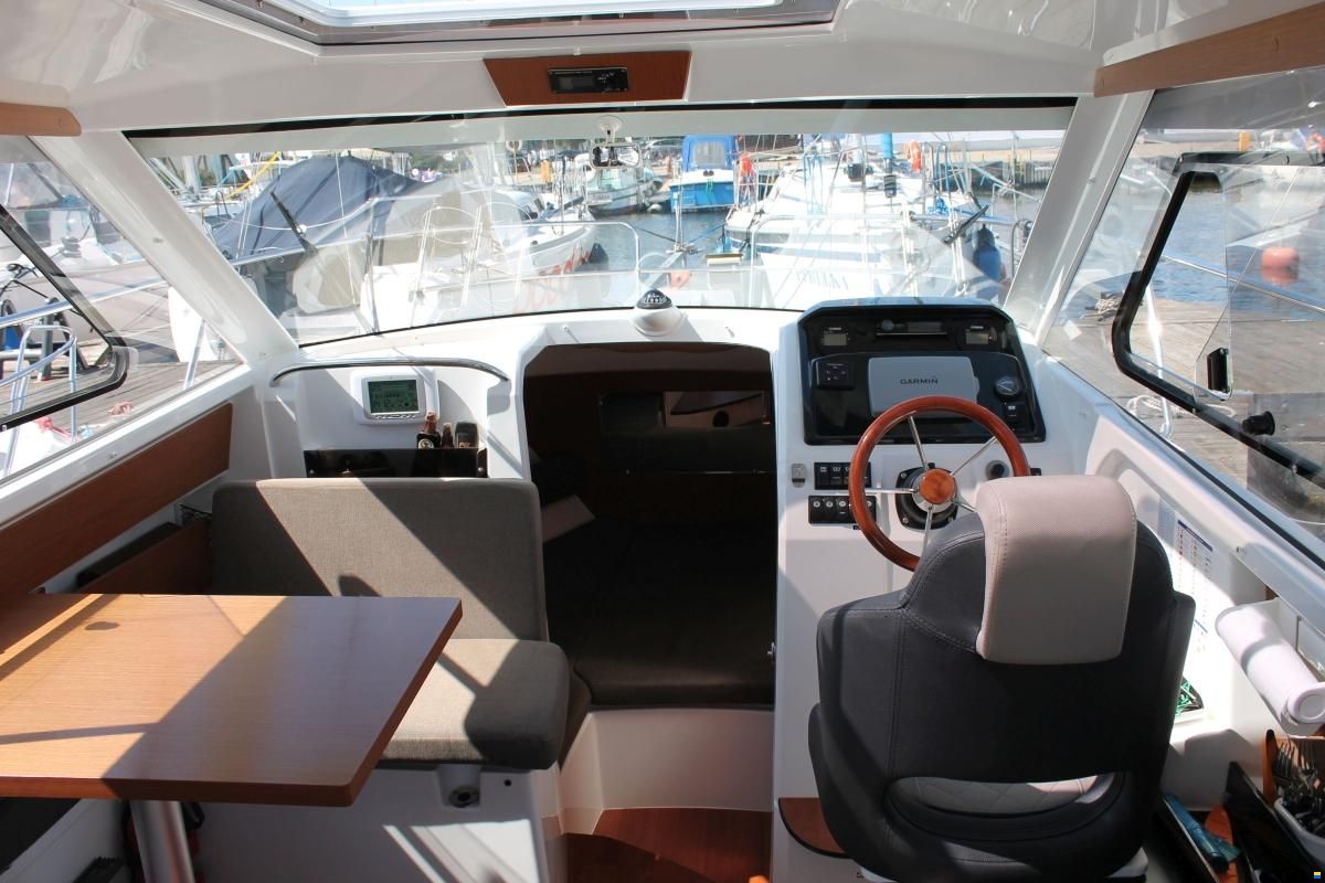 Jeanneau Merry Fisher 755