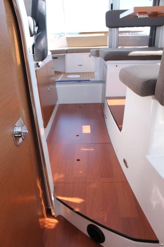 Jeanneau Merry Fisher 755