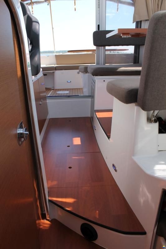 Jeanneau Merry Fisher 755