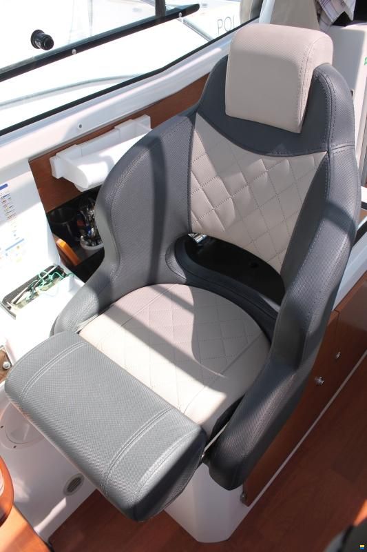 Jeanneau Merry Fisher 755