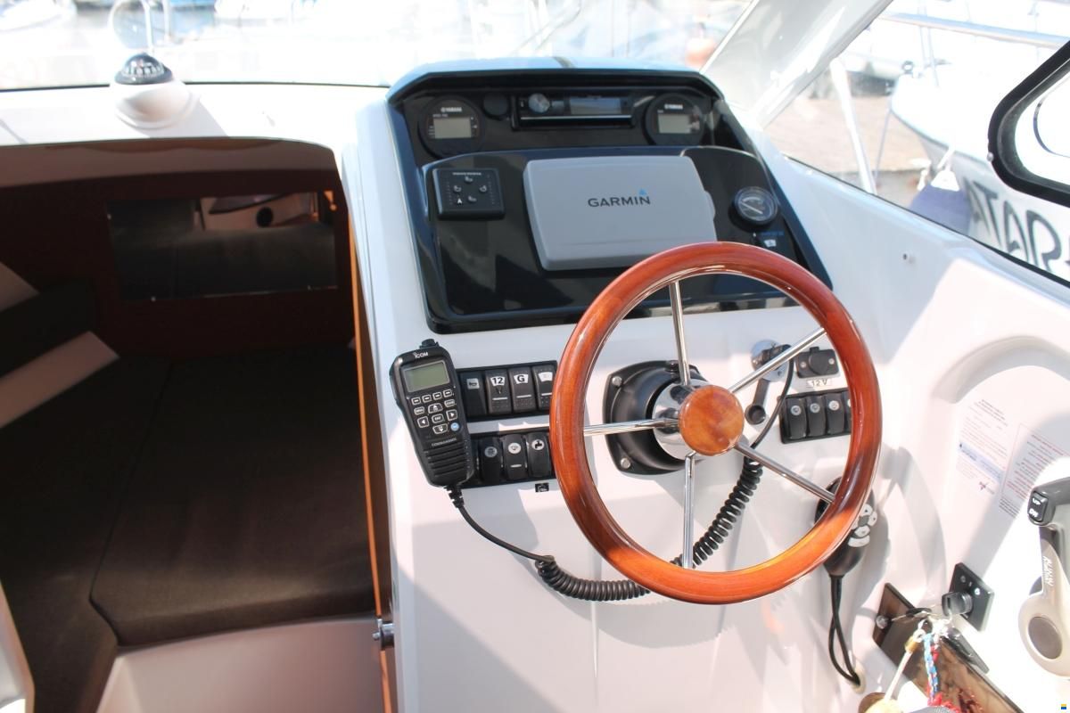 Jeanneau Merry Fisher 755