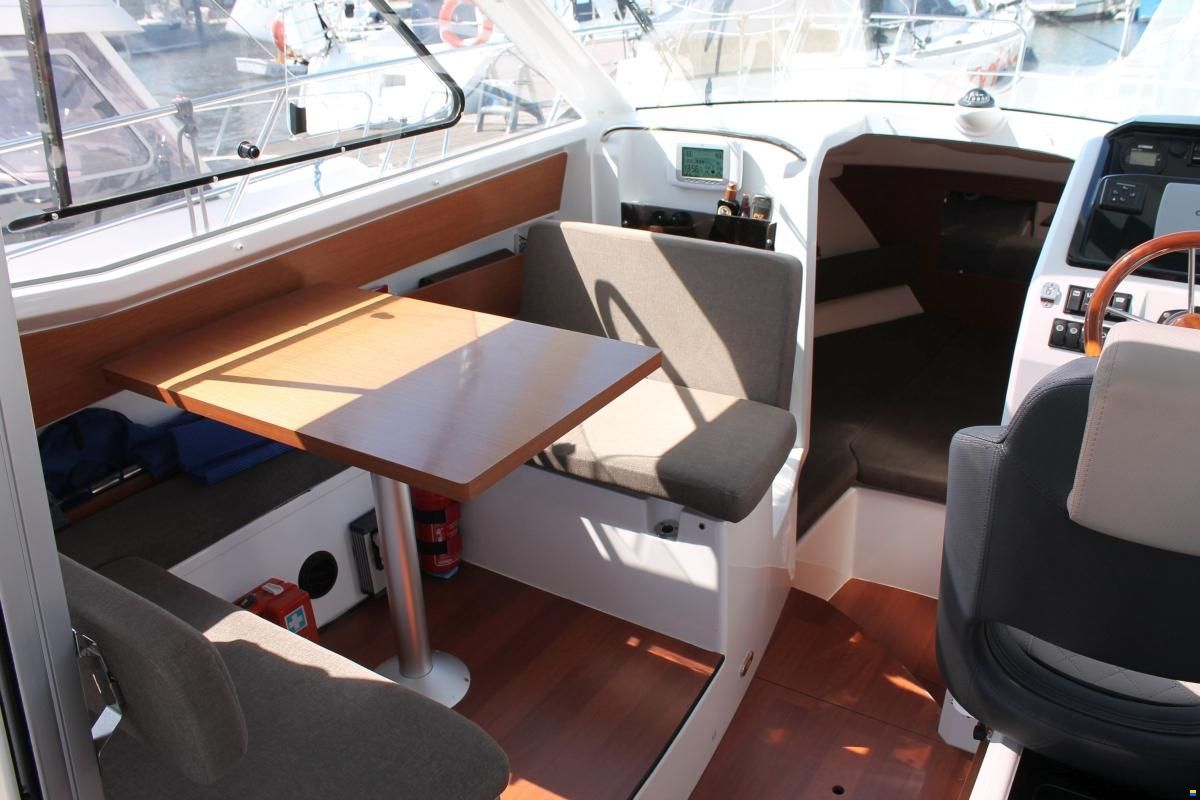 Jeanneau Merry Fisher 755