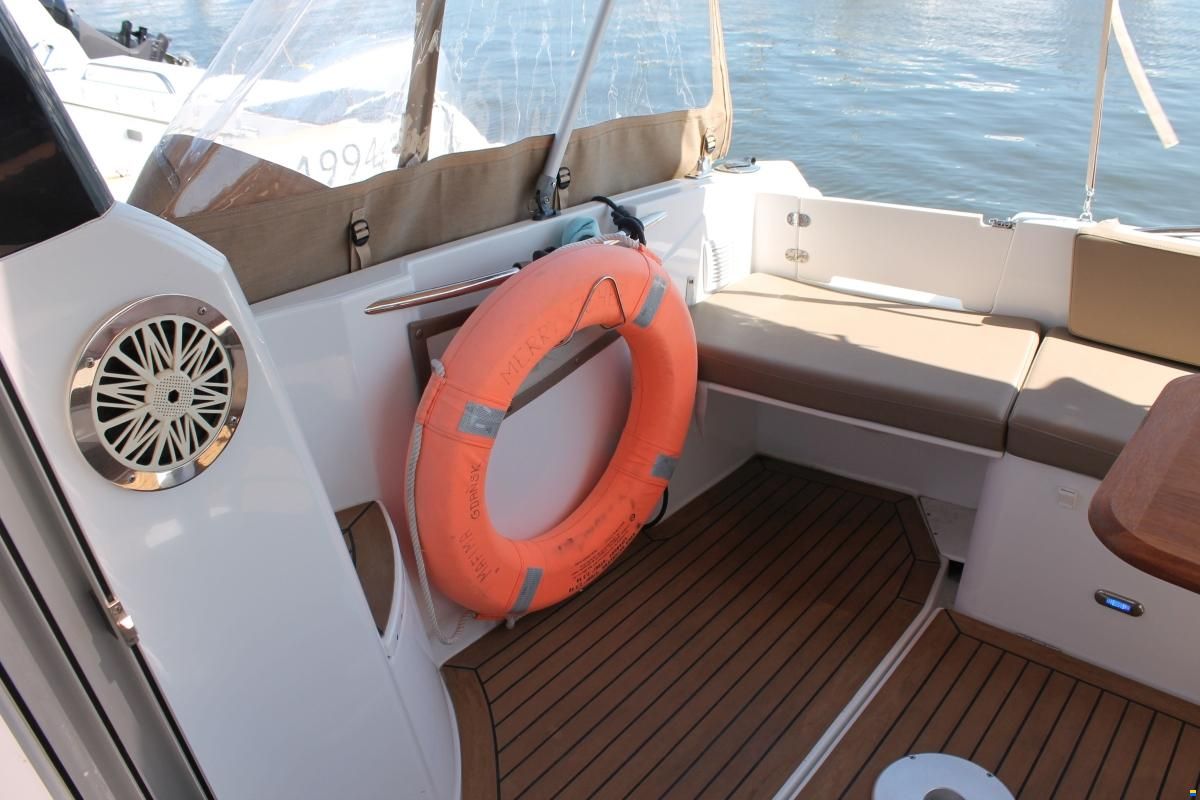 Jeanneau Merry Fisher 755