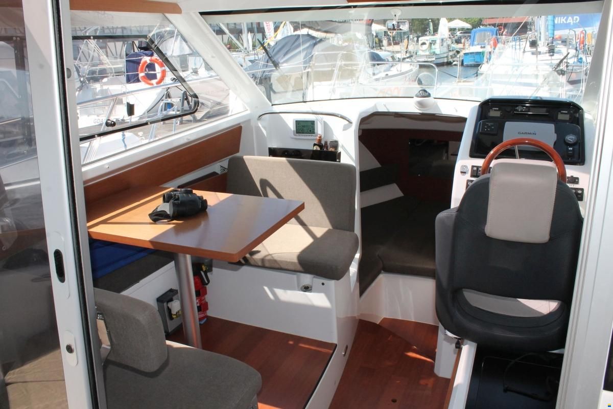 Jeanneau Merry Fisher 755