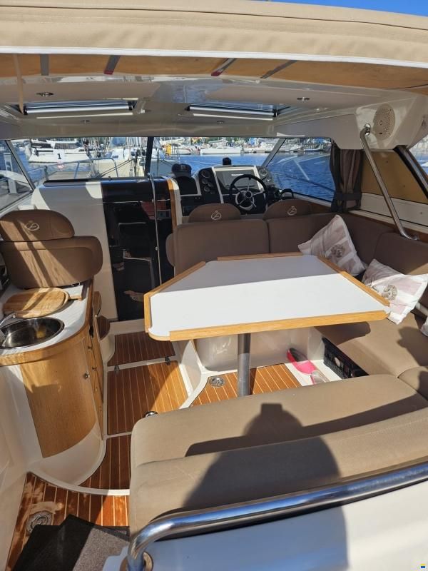 Aquador 26 HT HartTop
