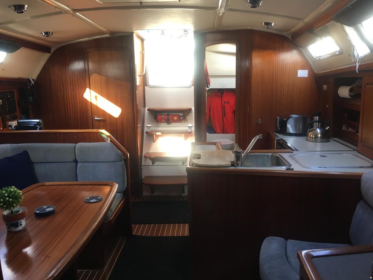 Bavaria 40