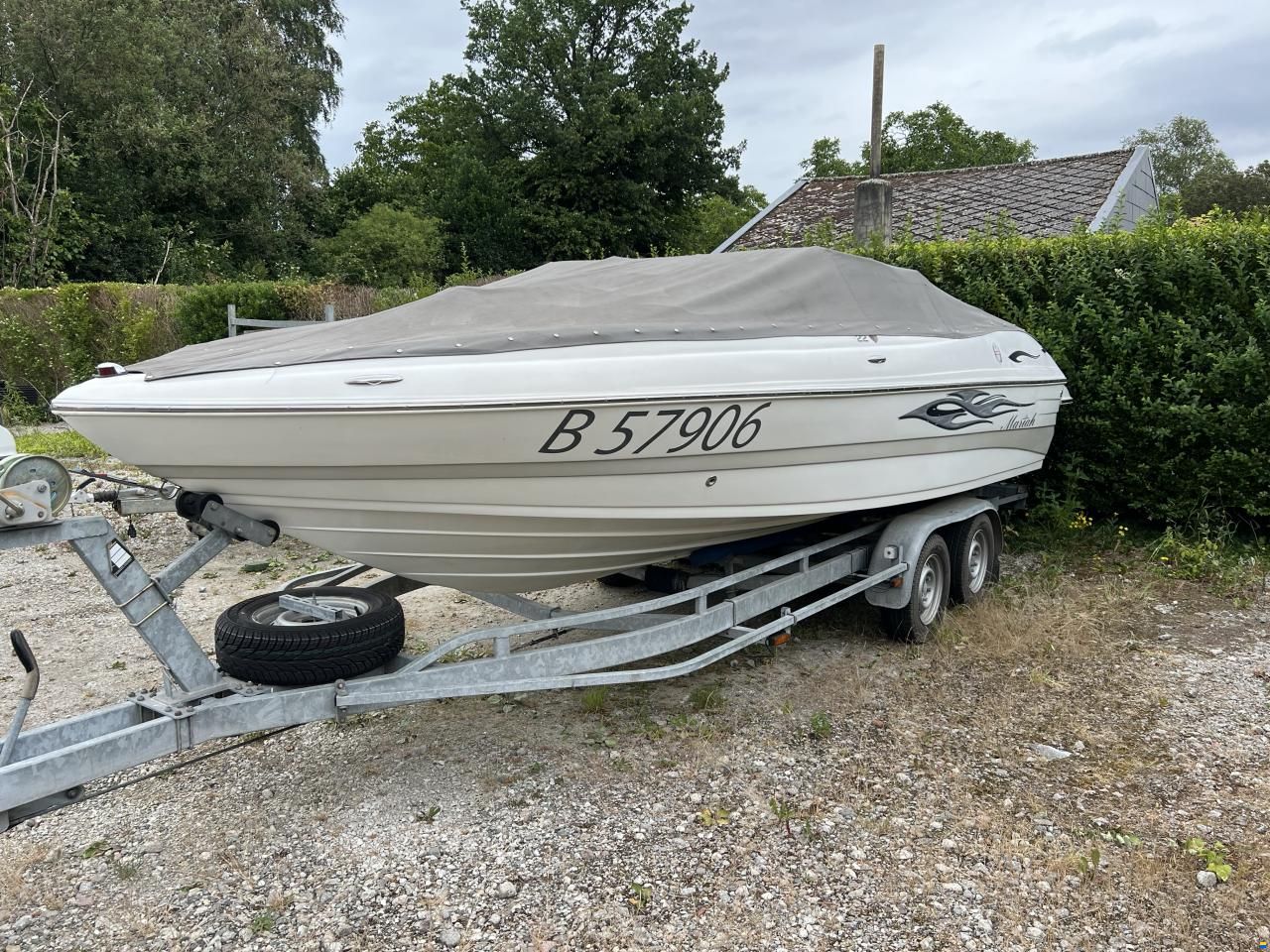 Mariah Bowrider SX 22