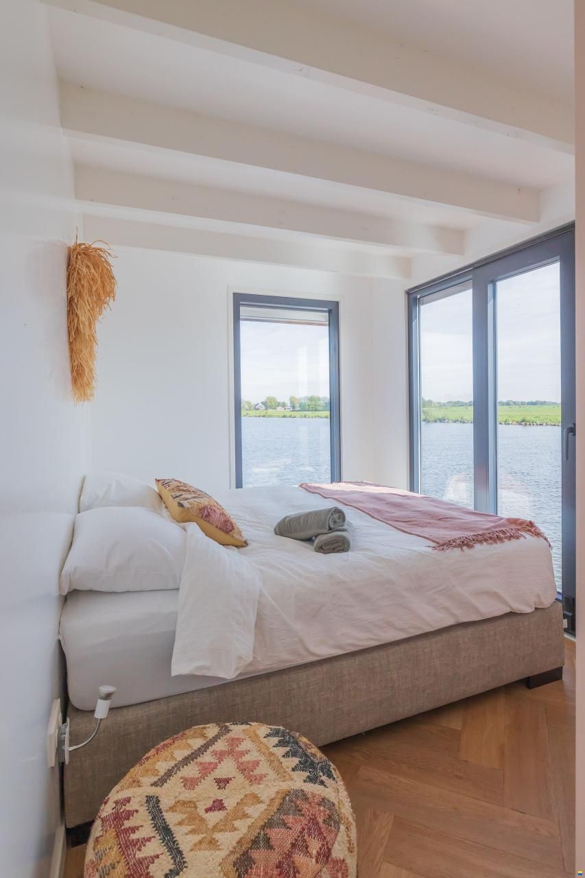 Surla (met Tender) Houseboat 15 Volledig