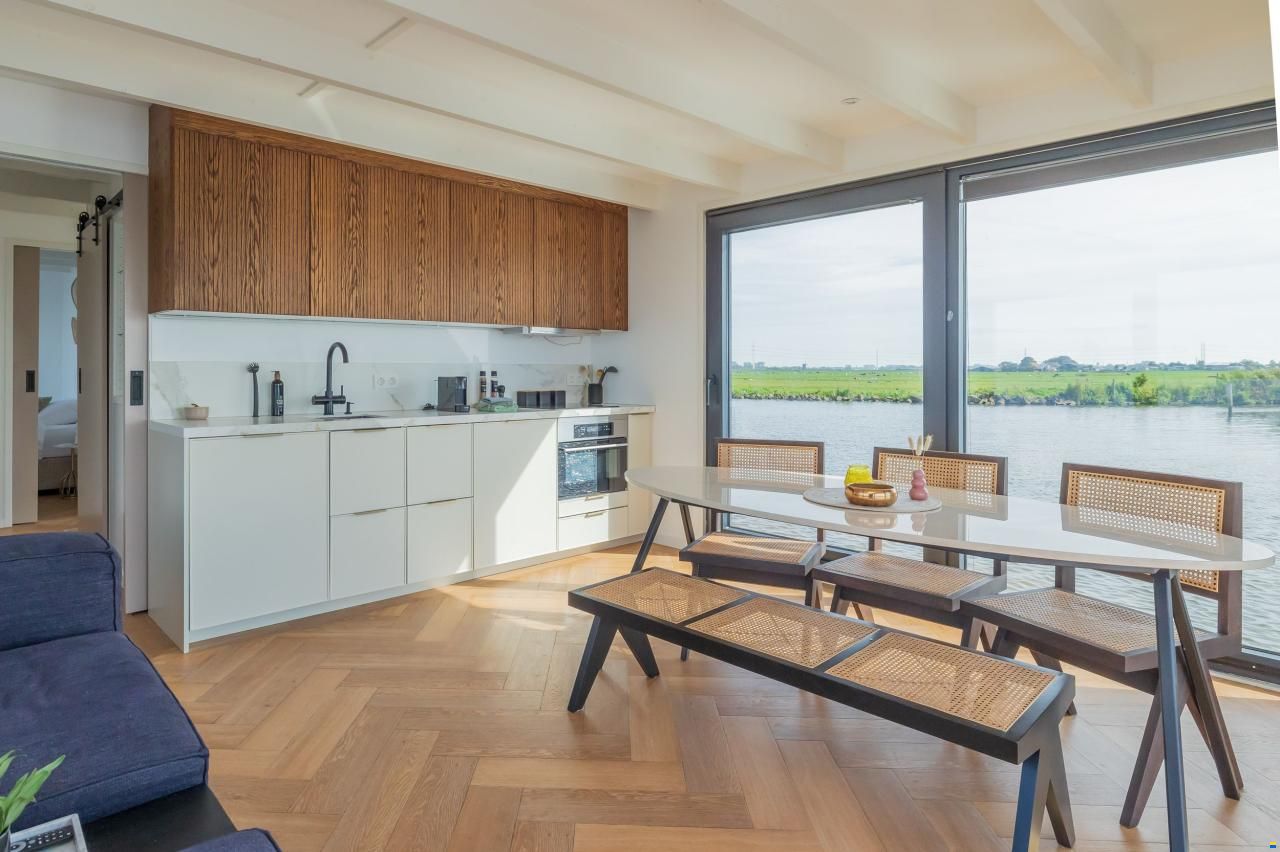 Surla (met Tender) Houseboat 15 Volledig
