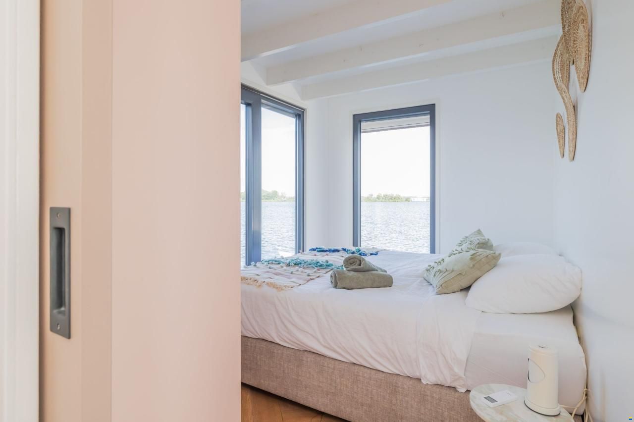 Surla (met Tender) Houseboat 15 Volledig