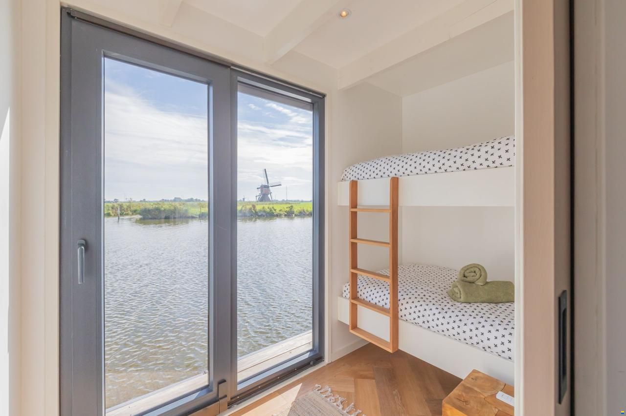 Surla (met Tender) Houseboat 15 Volledig