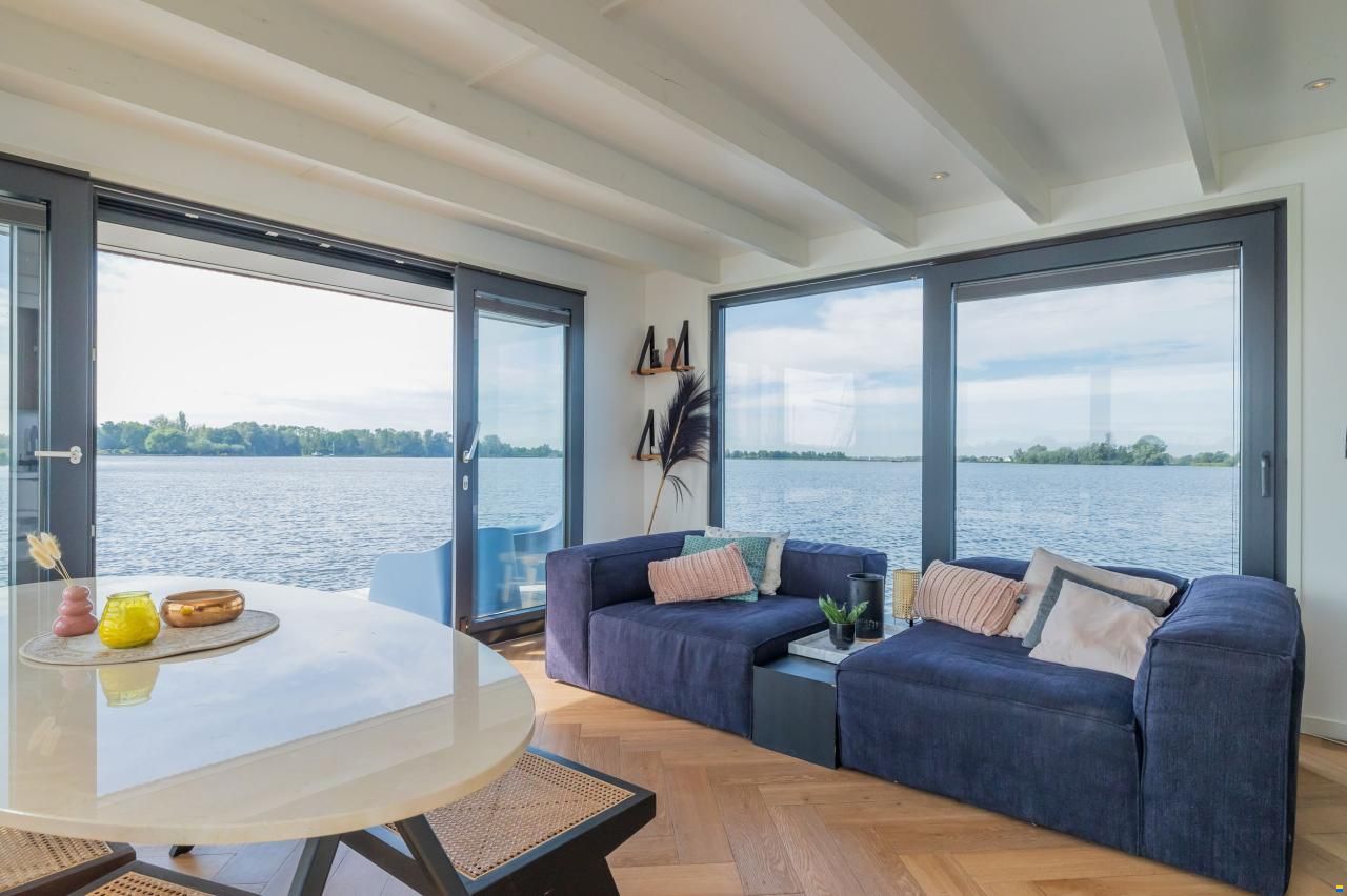 Surla (met Tender) Houseboat 15 Volledig