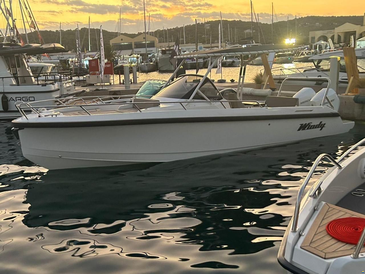 Windy SR 28 CC