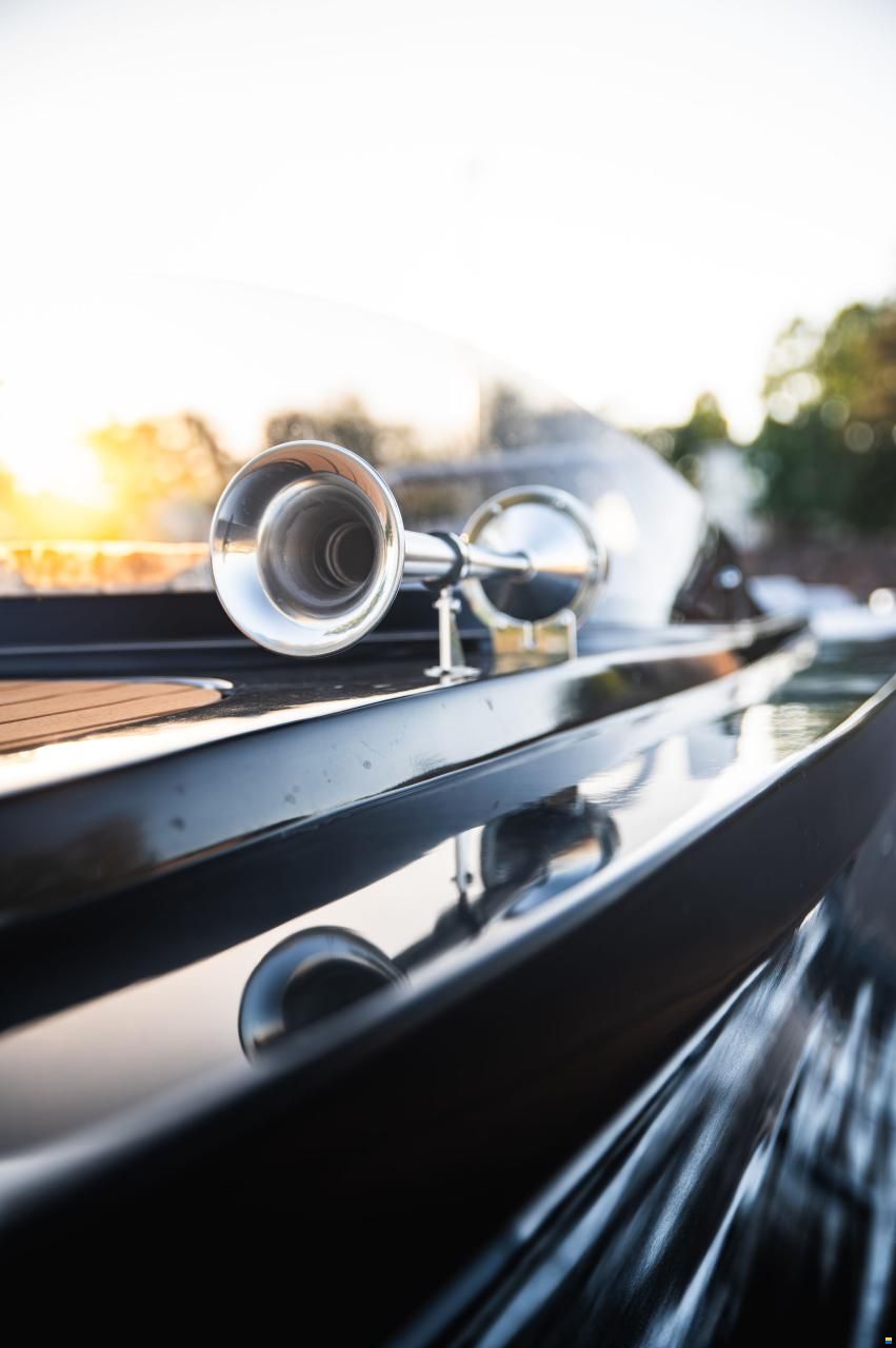 Rialine Electric Boat