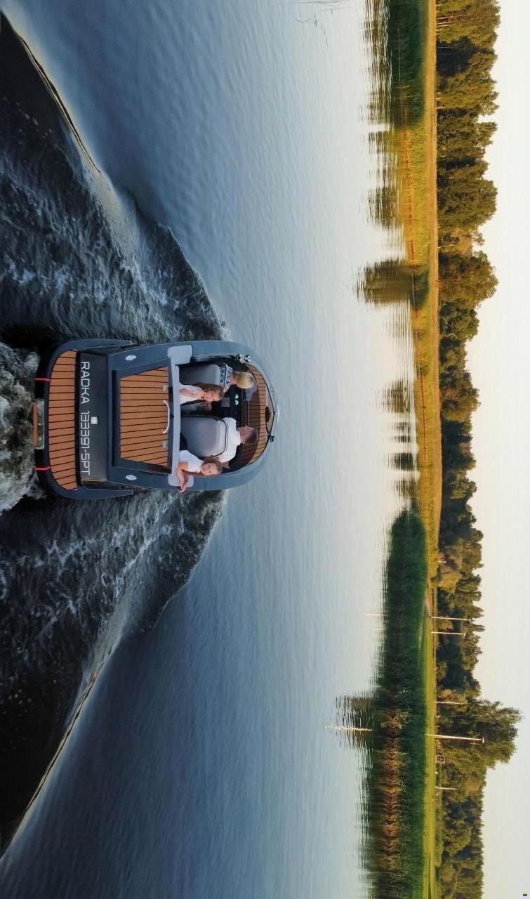 Rialine Electric Boat
