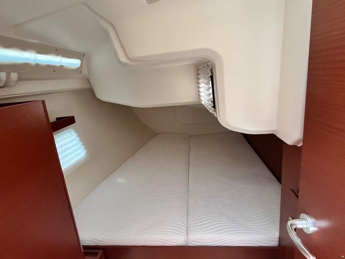 Hanse 418