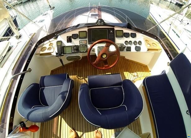 Nord West 390 Flybridge