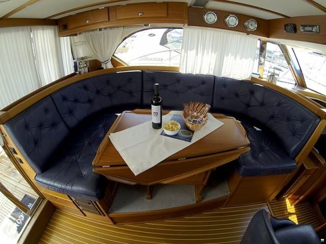Nord West 390 Flybridge
